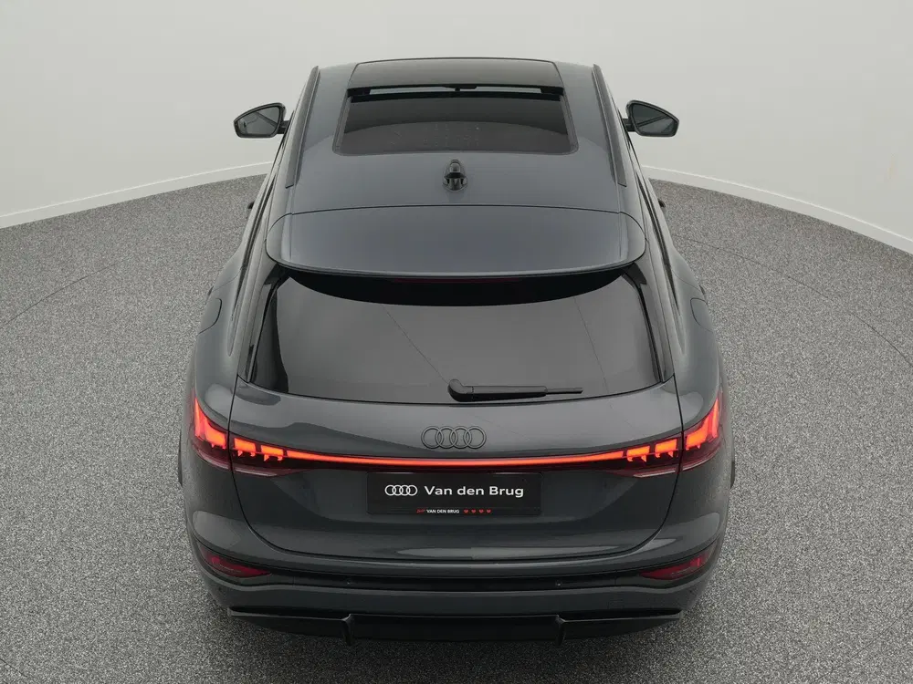 Audi Q6 e-tron S edition 83 kWh 252pk uit 2025, foto 18