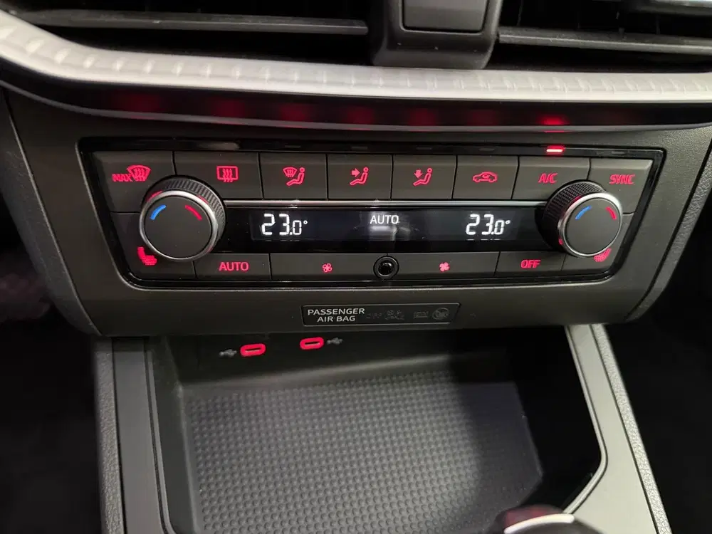 SEAT Ibiza 1.5 TSI FR 150PK Intense Plus PANORAMADAK uit 2021, foto 17