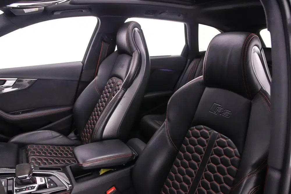 Audi RS4 2.9 TFSI quattro competition plus kuipstoe uit 2023, foto 12