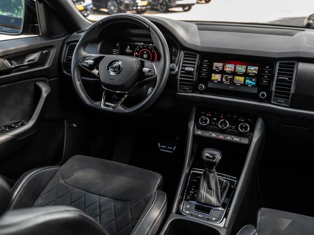 Skoda Kodiaq 1.5 TSI Sportline Business uit 2021, foto 2