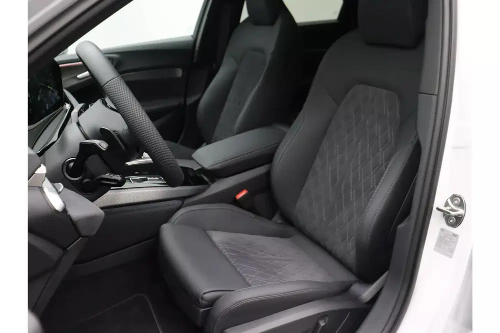 Audi S5 3.0 TFSI 367PK quattro 50 year edition uit 2026, foto 10