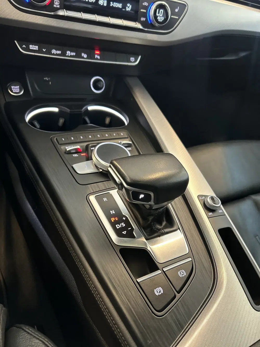 Audi A4 45 TFSI Sport S line black edition 245PK uit 2019, foto 18