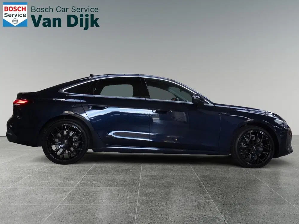 Audi A5 A5 Plug-in Hybrid quattro 300 pk uit 2025, foto 2