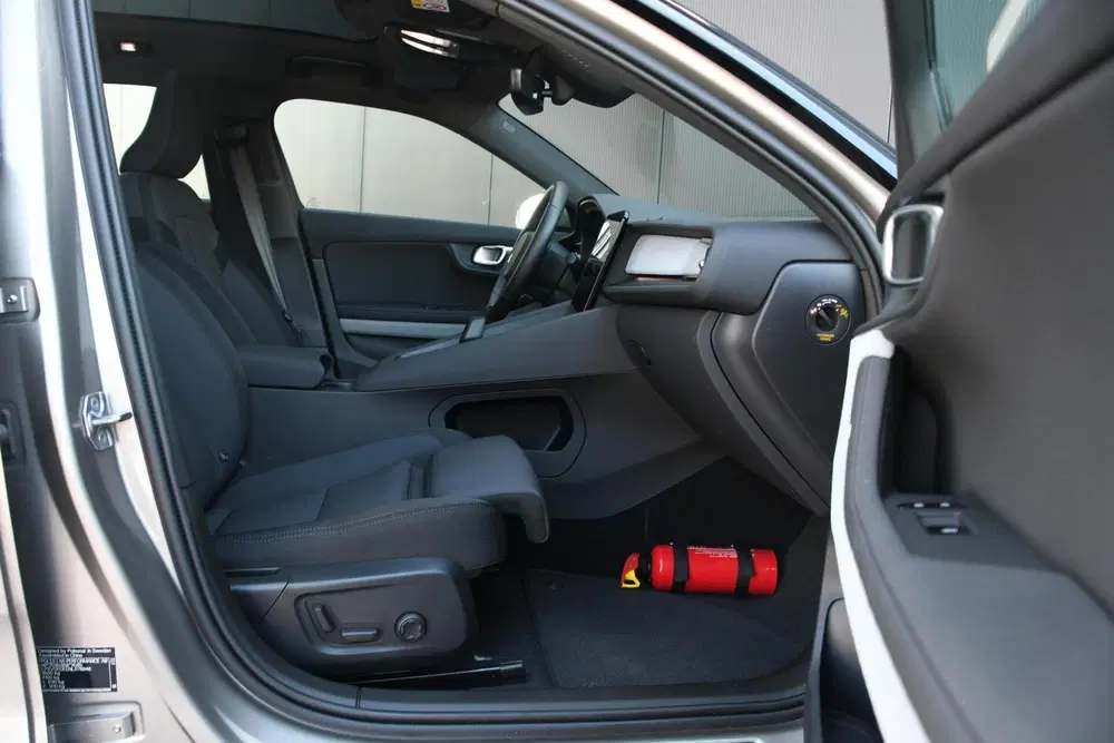 Polestar 2 Long Range Dual Motor 78 kWh uit 2022, foto 12