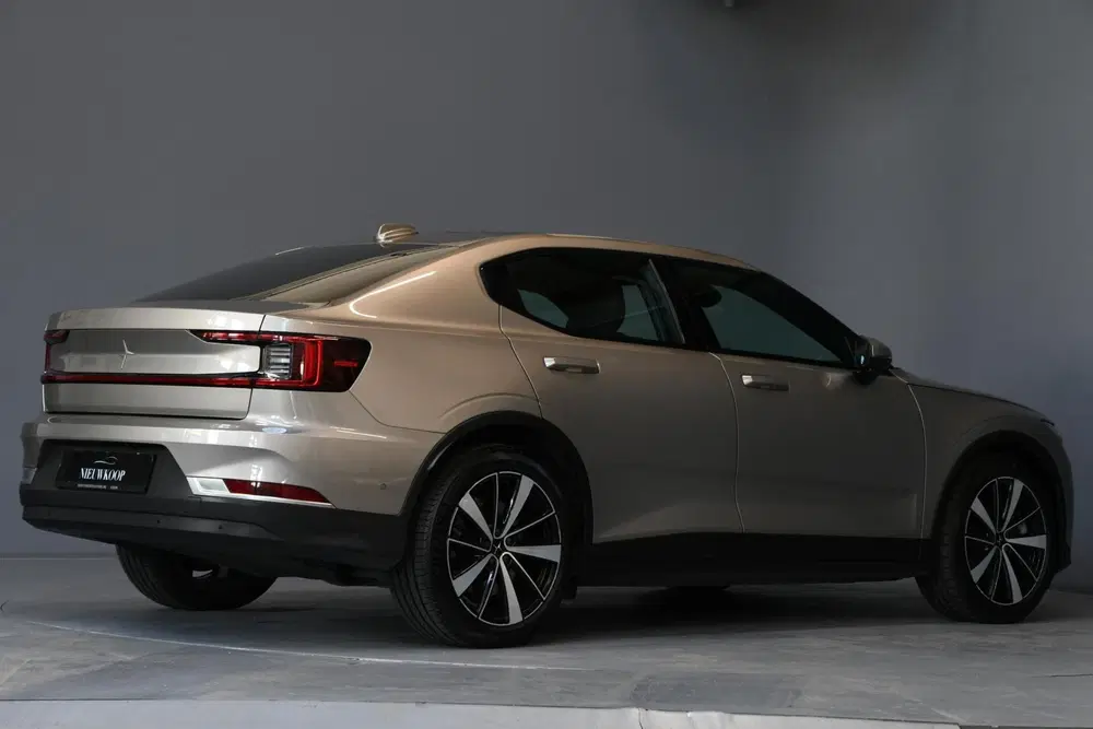Polestar 2 Long Range Dual Motor 78 kWh uit 2022, foto 8
