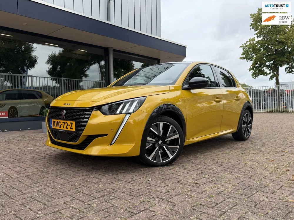 Peugeot 208 1.2 PureTech GT-Line uit 2020