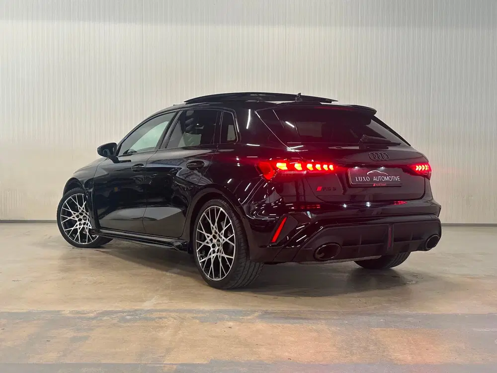 Audi RS3 2.5 TFSI RS 3 quattro uit 2024, foto 2