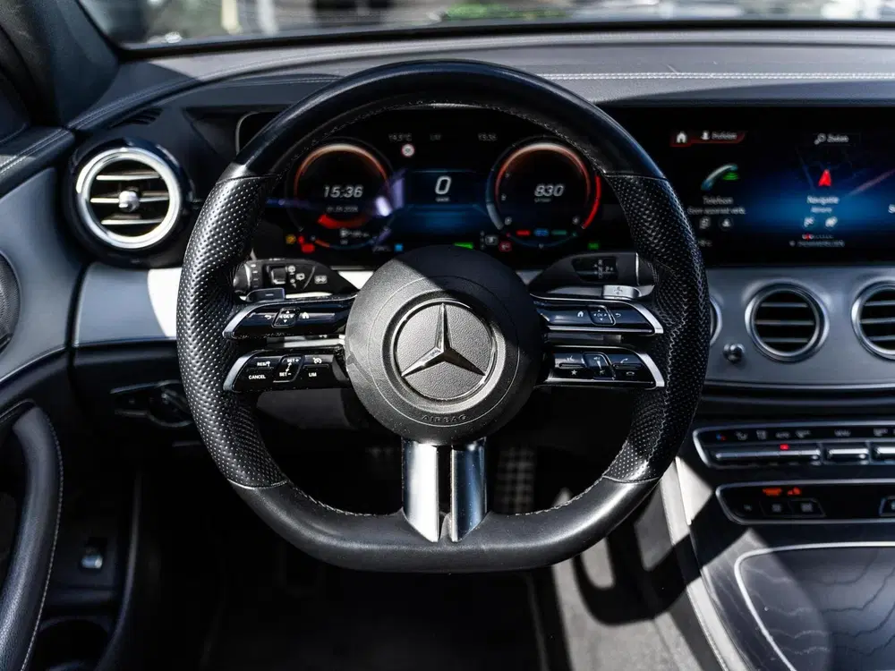 Mercedes-Benz E-Klasse E200 AMG Line uit 2021, foto 11