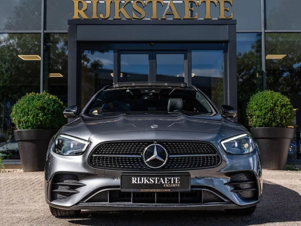 Mercedes-Benz E-Klasse E200 AMG Line uit 2021, foto 3
