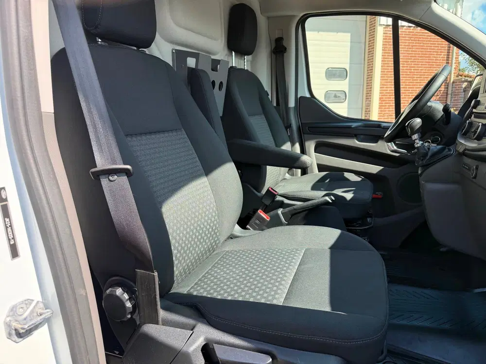 Ford Transit Custom 300 2.0 TDCI Trend 2x schuifdeur camera uit 2019, foto 17