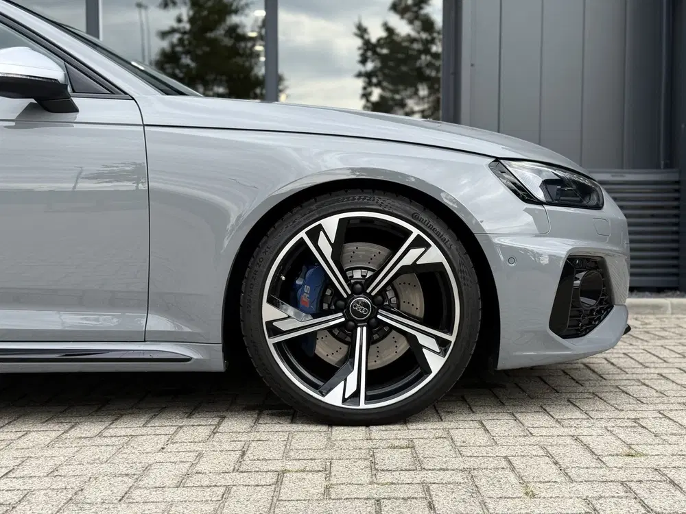 Audi RS4 2.9 TFSI quattro B&O Massage (bj 2021) uit 2021, foto 10