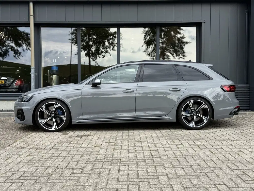 Audi RS4 2.9 TFSI quattro B&O Massage (bj 2021) uit 2021, foto 8