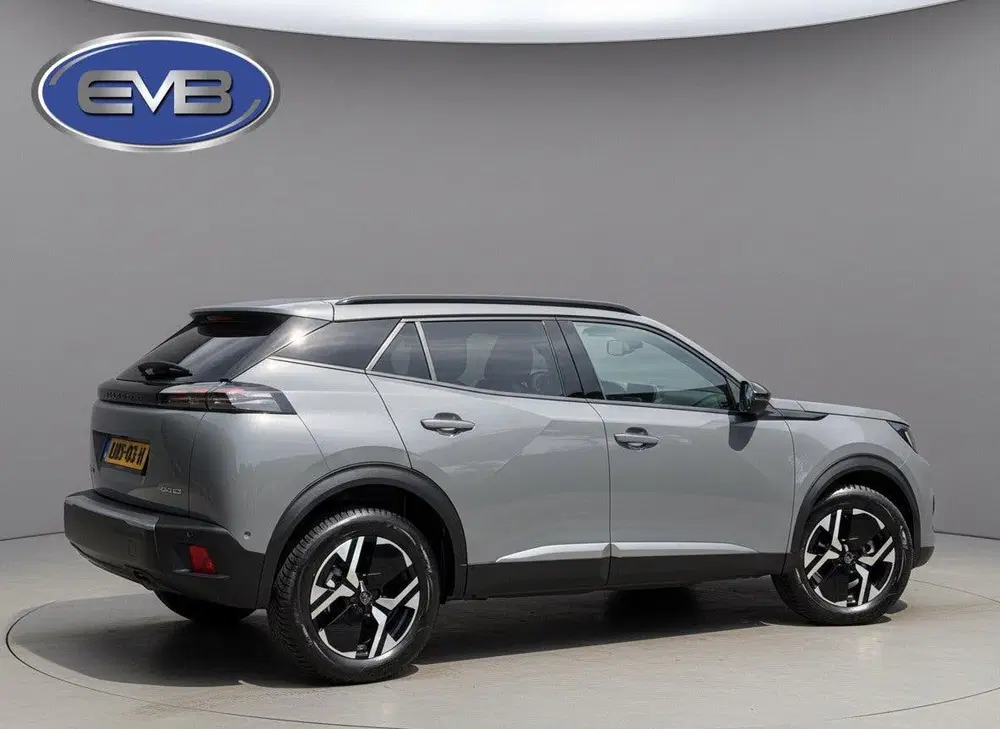 Peugeot 2008 1.2 PureTech 100 Allure uit 2025, foto 3