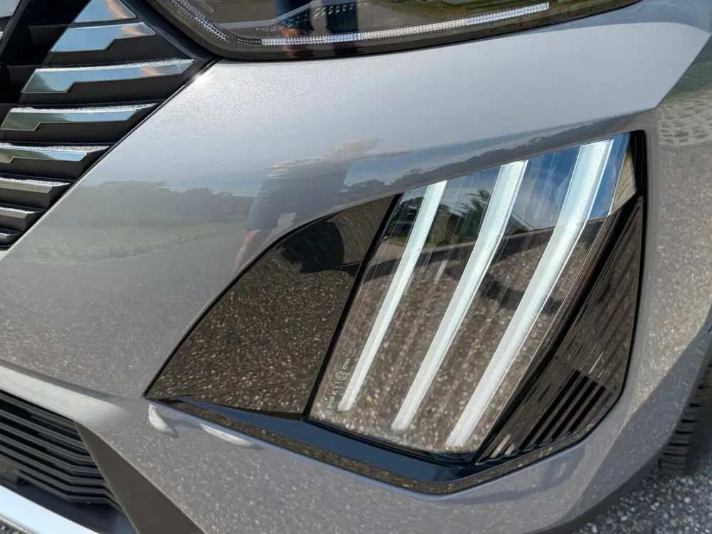 Peugeot 2008 1.2 PureTech 100 Allure uit 2025, foto 9