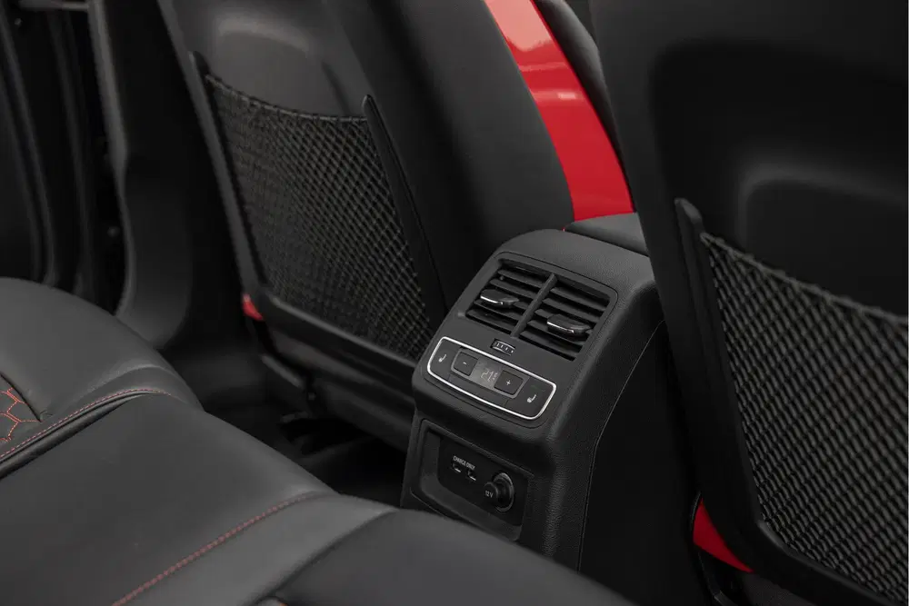 Audi RS4 2.9 TFSI 450pk Quattro Pano Dynamic B&O 20 uit 2021, foto 17
