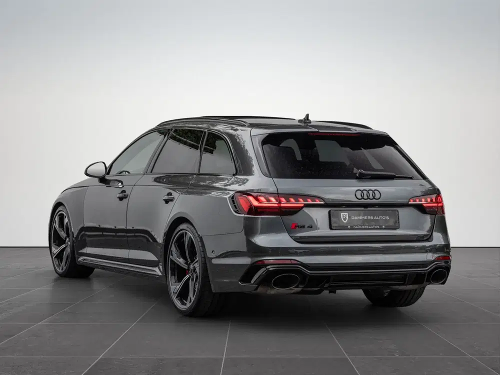 Audi RS4 2.9 TFSI 450pk Quattro Pano Dynamic B&O 20 uit 2021, foto 2