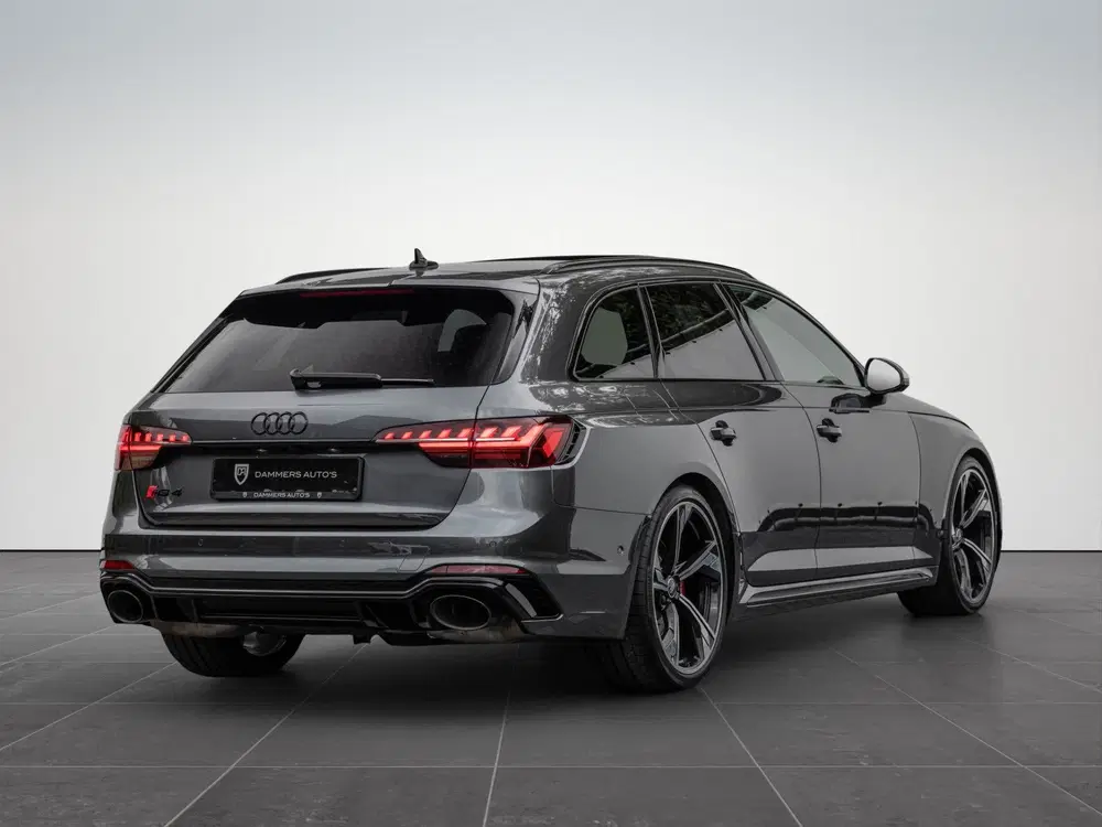 Audi RS4 2.9 TFSI 450pk Quattro Pano Dynamic B&O 20 uit 2021, foto 20
