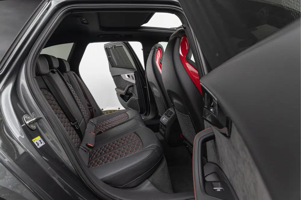 Audi RS4 2.9 TFSI 450pk Quattro Pano Dynamic B&O 20 uit 2021, foto 6
