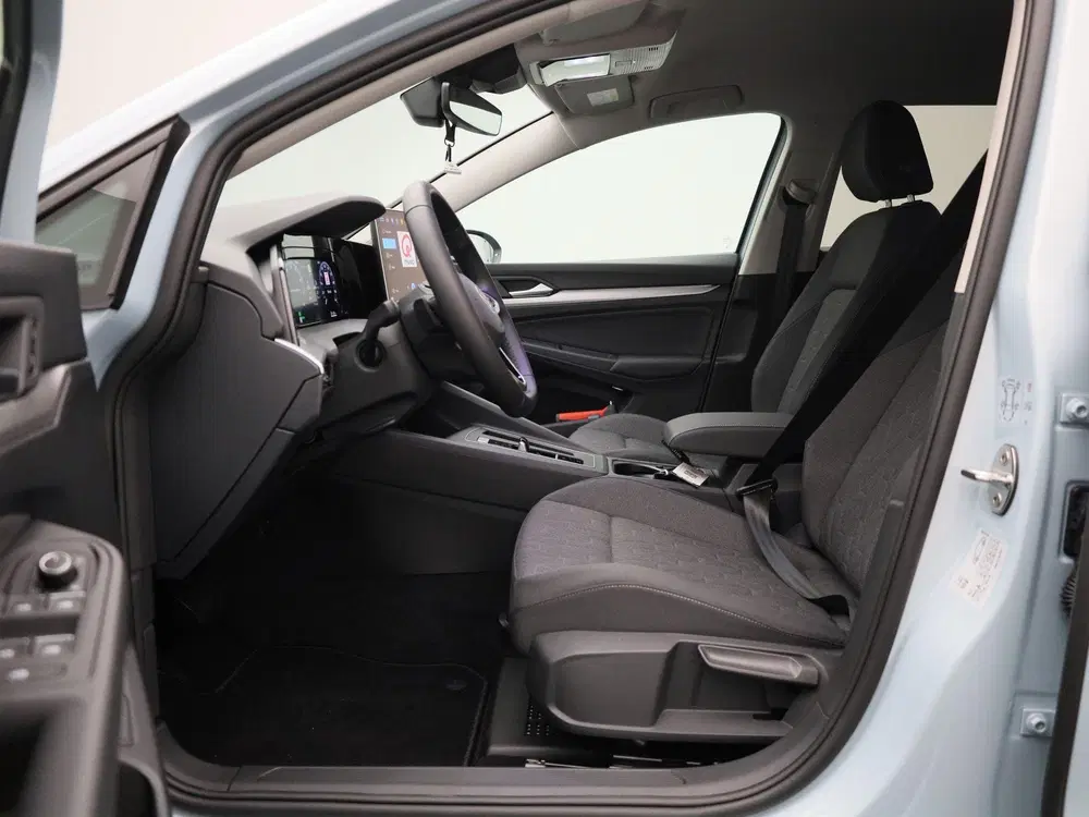 Volkswagen Golf 1.5 eTSI Life Edition 116 PK Automaa uit 2026, foto 11
