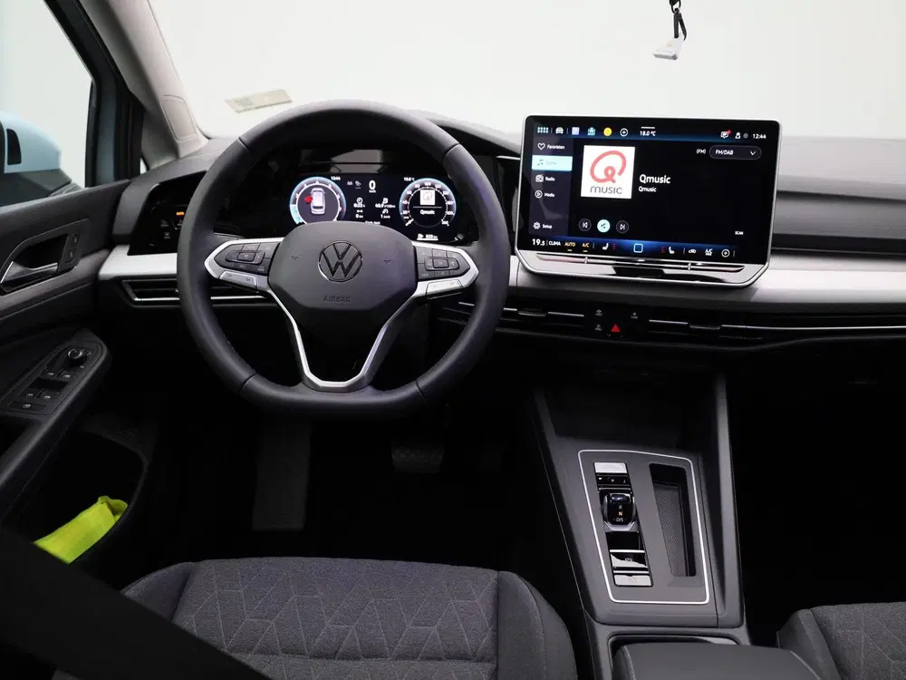 Volkswagen Golf 1.5 eTSI Life Edition 116 PK Automaa uit 2026, foto 7