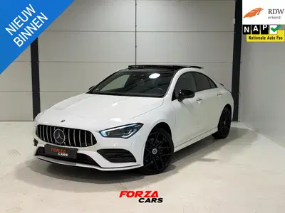 Mercedes-Benz CLA 250 e AMG PANO uit 2021