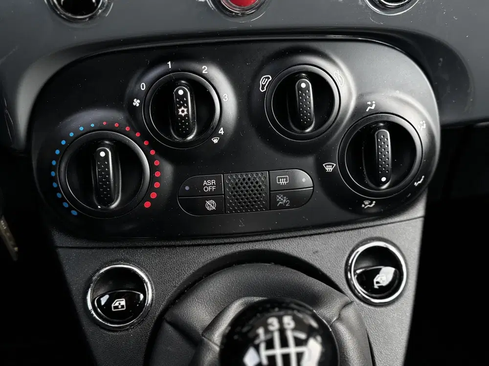 Fiat 500C 500 1.0HybridPop uit 2020, foto 13