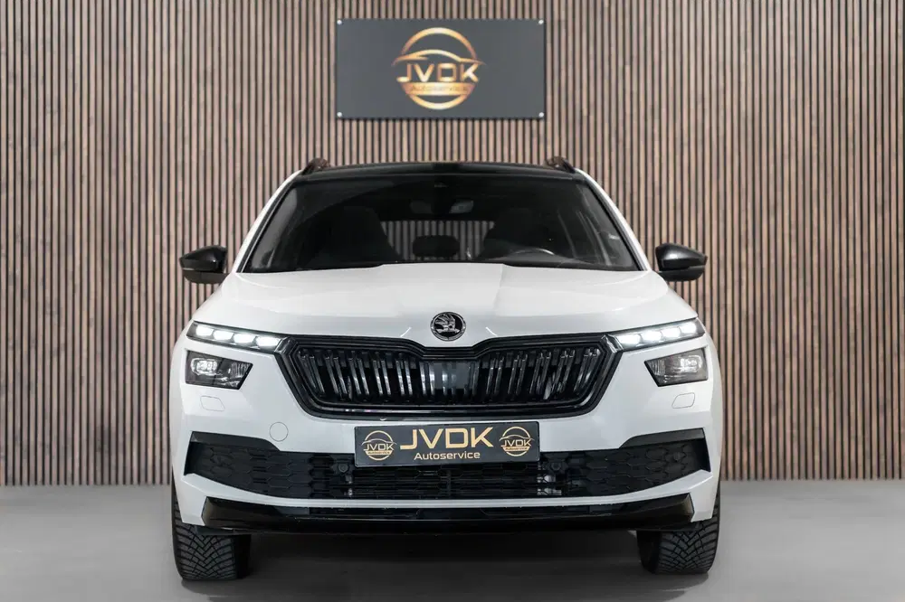 Skoda Kamiq 1.0 TSI DSG Monte Carlo Led Camera uit 2021, foto 2