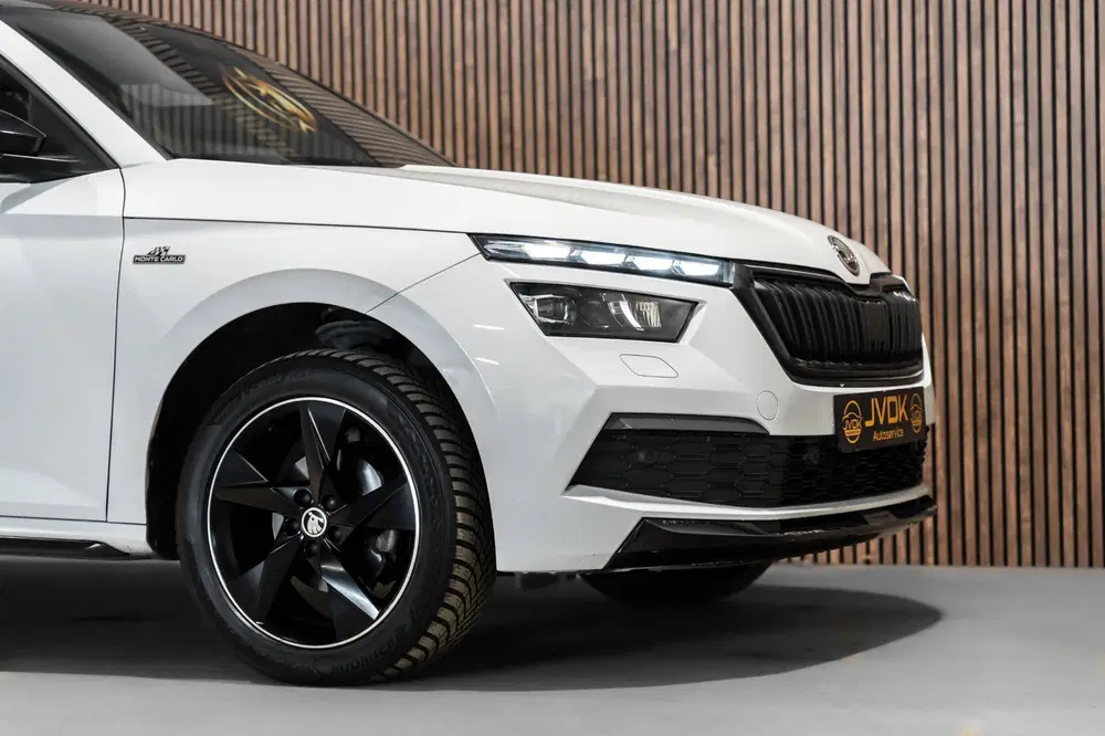 Skoda Kamiq 1.0 TSI DSG Monte Carlo Led Camera uit 2021, foto 6