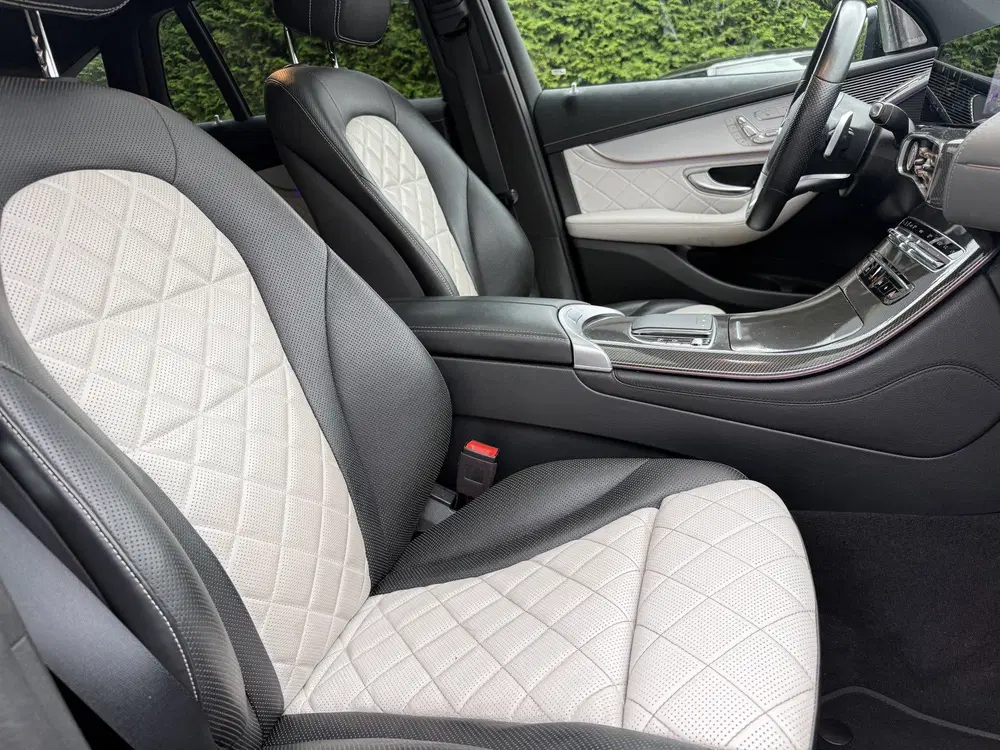 Mercedes-Benz EQC 400 4MATIC AMG Line Premium+ uit 2021, foto 10