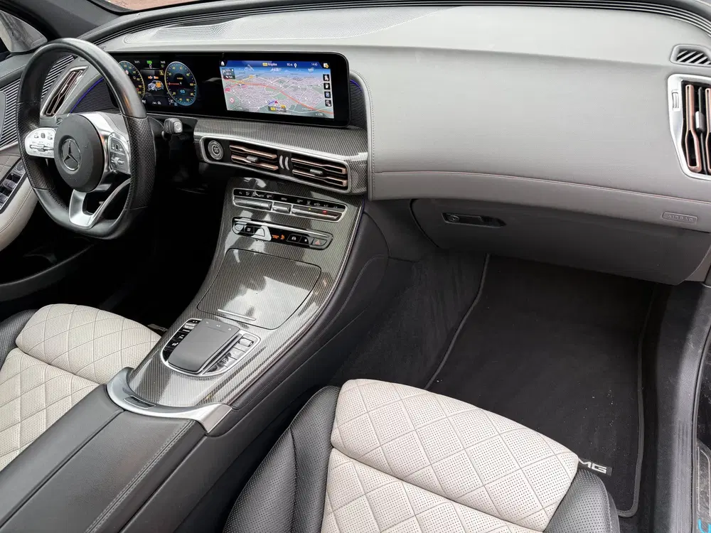Mercedes-Benz EQC 400 4MATIC AMG Line Premium+ uit 2021, foto 11