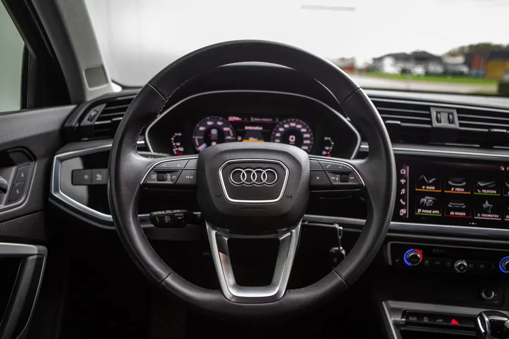 Audi Q3 45 TFSI e edition uit 2023, foto 12