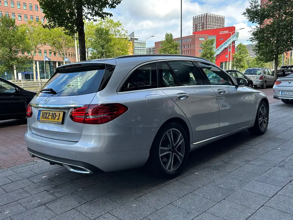 Mercedes-Benz C-Klasse 180 Premium Plus Pack Leer Nav uit 2019, foto 3