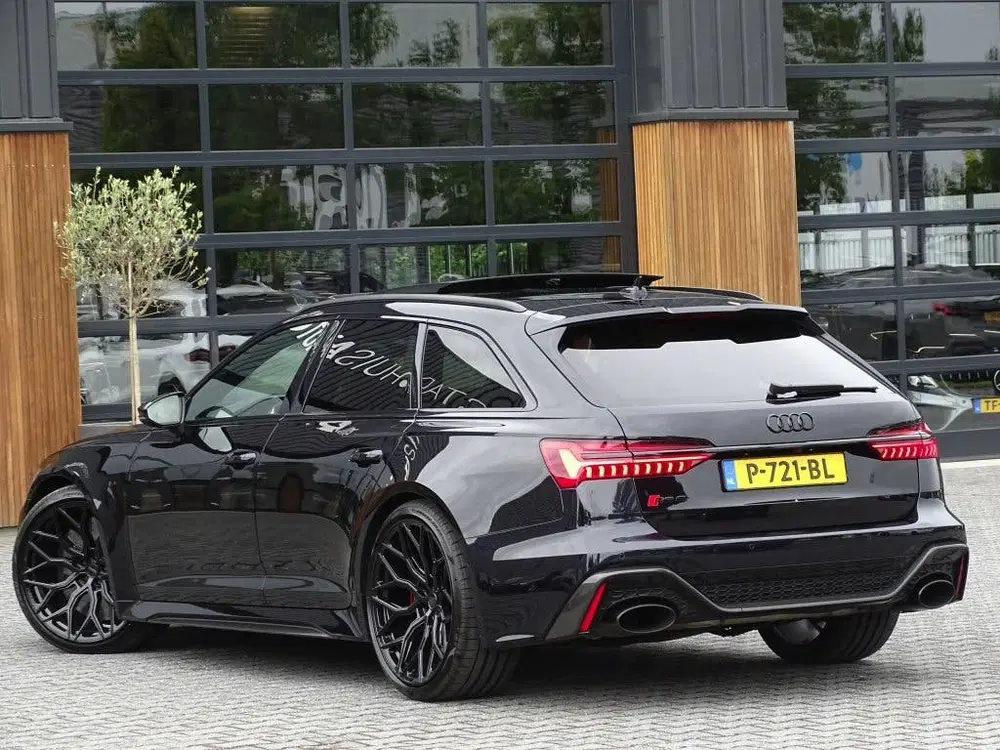 Audi RS6 V8T 601PK Quattro uit 2020, foto 7