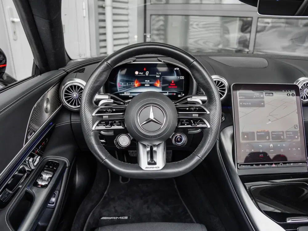 Mercedes-Benz SL Klasse 55 AMG 4MATIC+ Roadster uit 2024, foto 10
