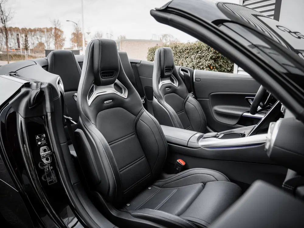 Mercedes-Benz SL Klasse 55 AMG 4MATIC+ Roadster uit 2024, foto 20