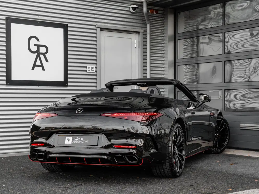 Mercedes-Benz SL Klasse 55 AMG 4MATIC+ Roadster uit 2024, foto 4
