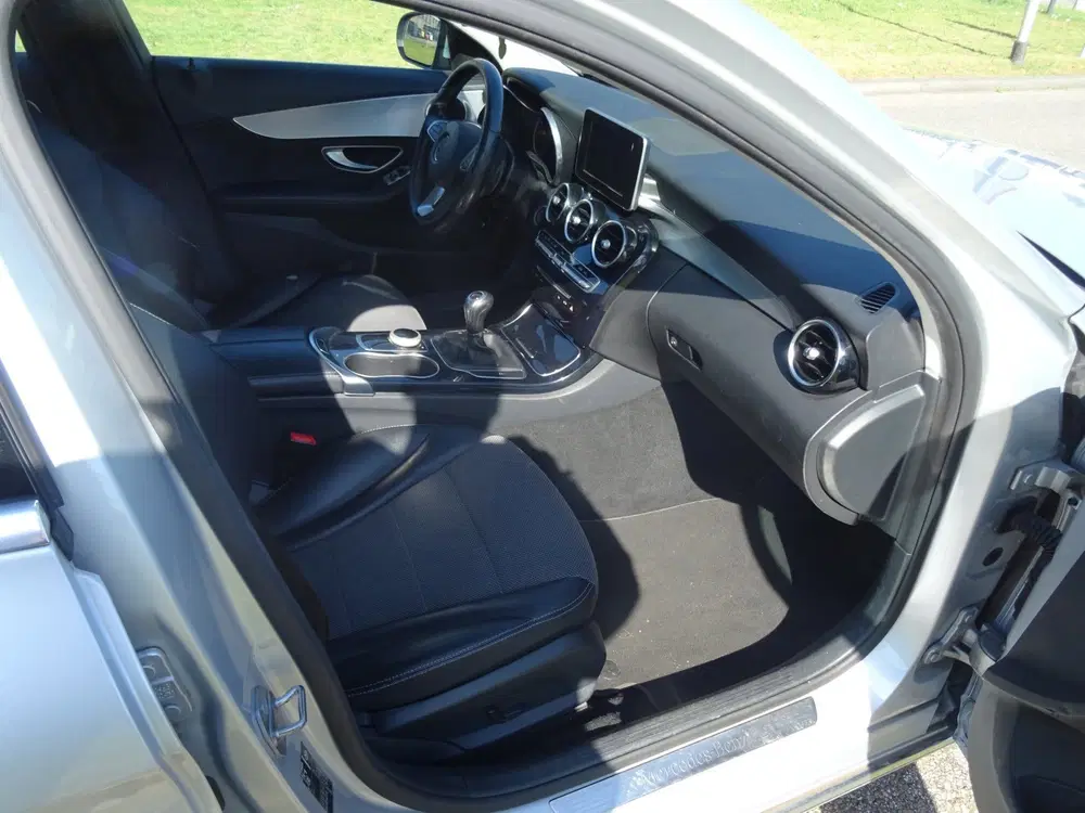 Mercedes-Benz C-Klasse 180 CDI Business Solution uit 2019, foto 13
