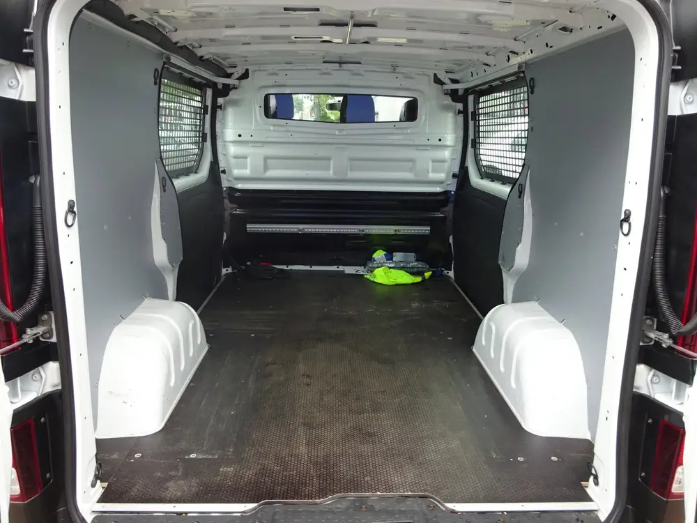 Renault Trafic 2.0 dCi 120 T29 L1H1 2 x SCHUIFDEUR AIRCO uit 2021, foto 10