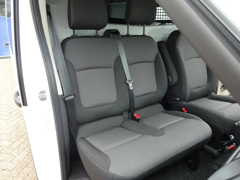 Renault Trafic 2.0 dCi 120 T29 L1H1 2 x SCHUIFDEUR AIRCO uit 2021, foto 13