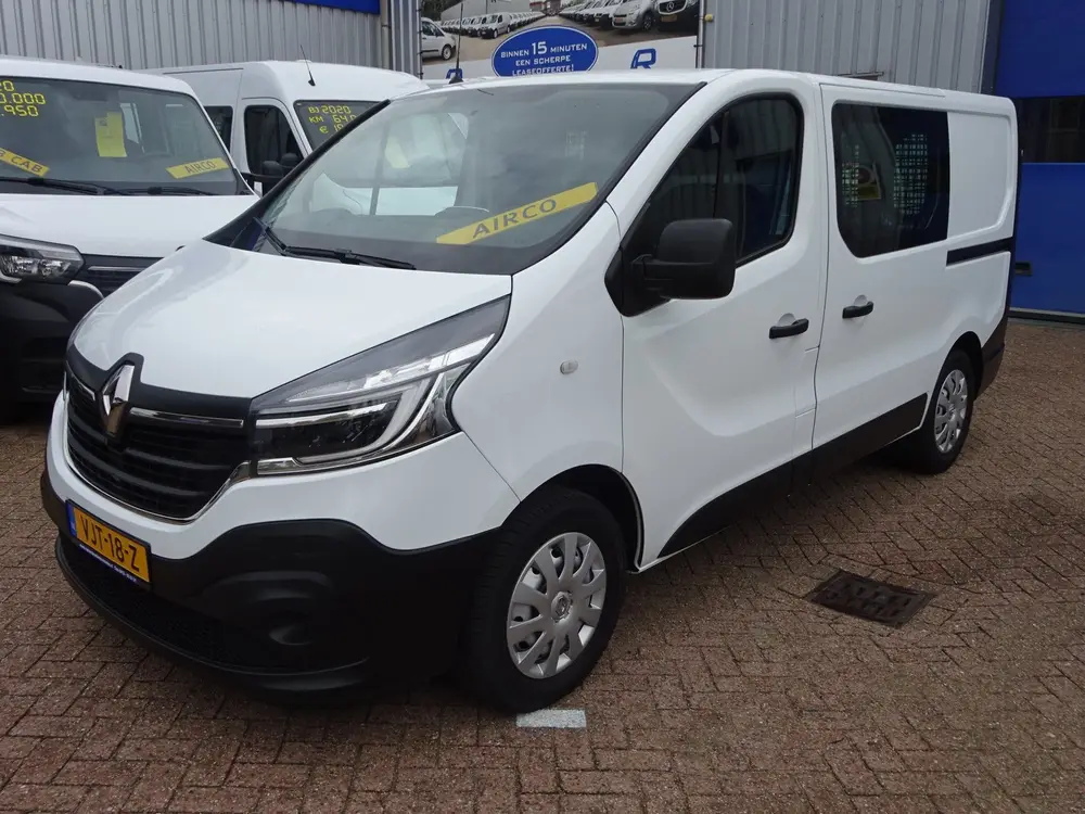 Renault Trafic 2.0 dCi 120 T29 L1H1 2 x SCHUIFDEUR AIRCO uit 2021, foto 2