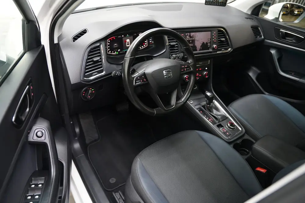 SEAT Ateca 1.5 TSI FR PANO VIRTUAL SFEER CAMERA TREKH uit 2019, foto 13
