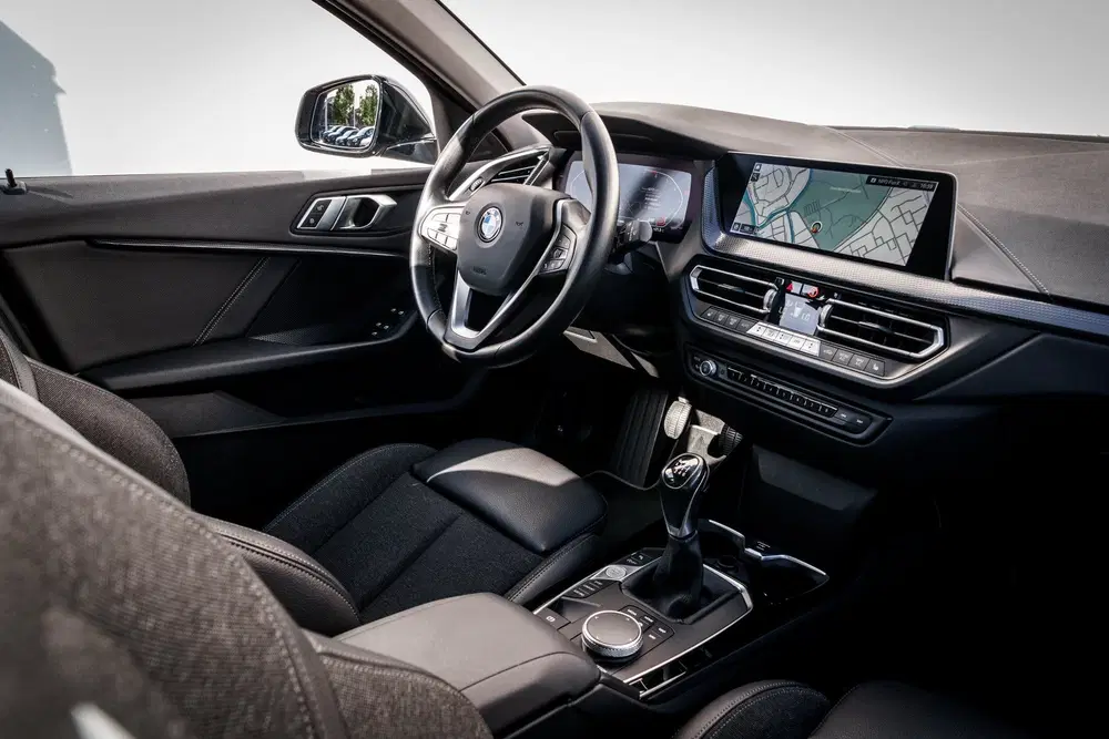 BMW 1-serie 118i Bus. Ed. Plus uit 2021, foto 3