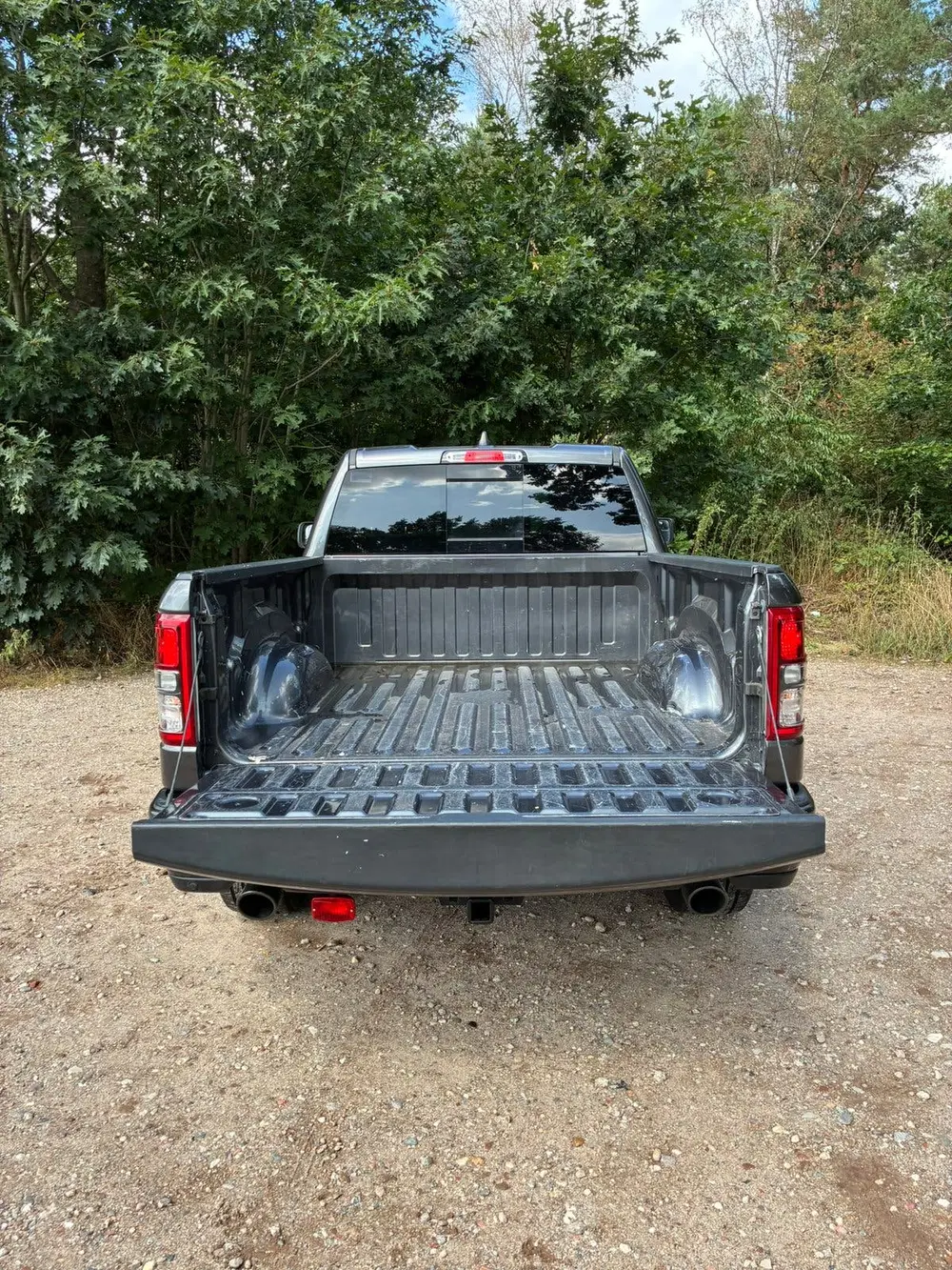 Dodge RAM Longhorn V8 uit 2022, foto 8