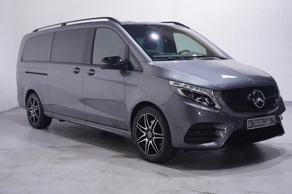 Mercedes-Benz V-Klasse 300d Dubbel Cabine L3 AMG Line Airmat uit 2022, foto 2