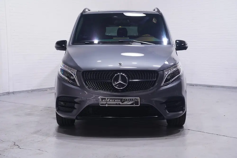 Mercedes-Benz V-Klasse 300d Dubbel Cabine L3 AMG Line Airmat uit 2022, foto 5