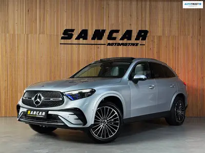 Mercedes-Benz GLC 400e 4MATIC AMG Line PANO uit 2023