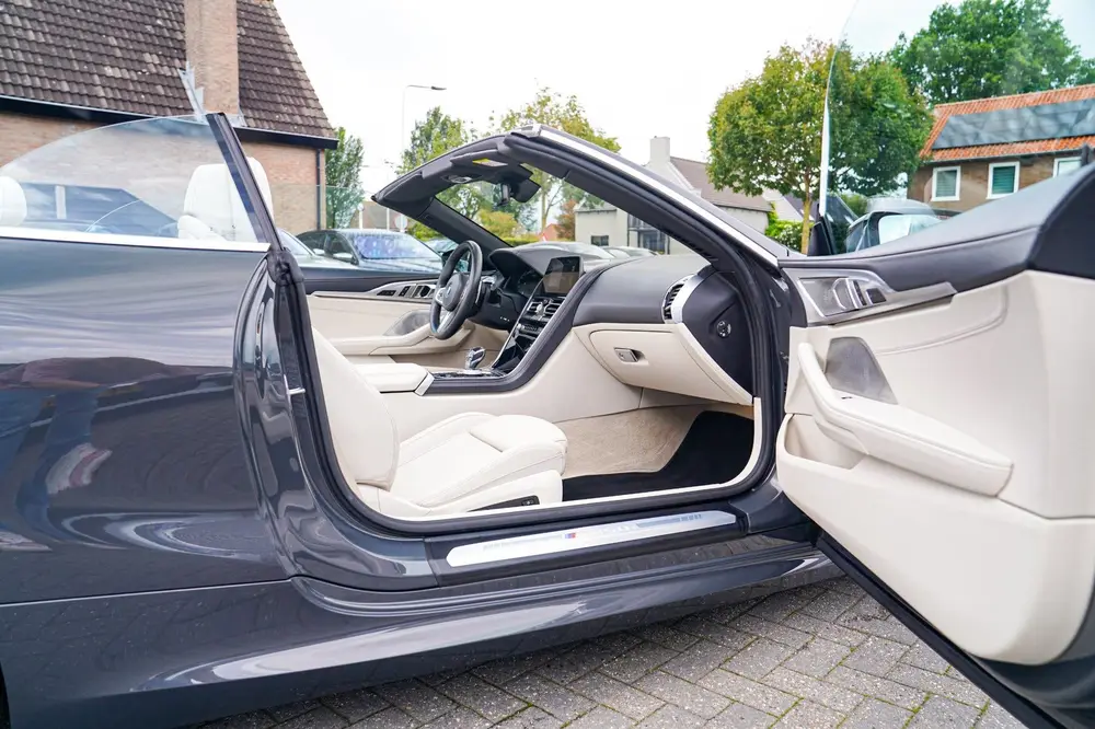 BMW 8-serie M850i xDrive High Executive uit 2019, foto 13