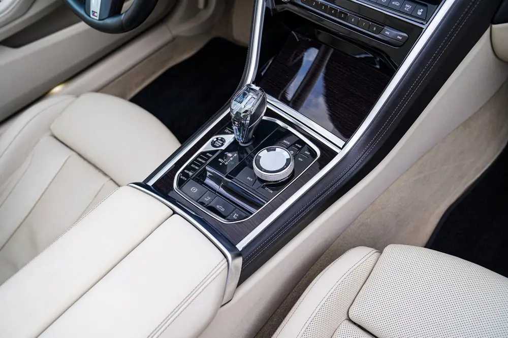 BMW 8-serie M850i xDrive High Executive uit 2019, foto 18