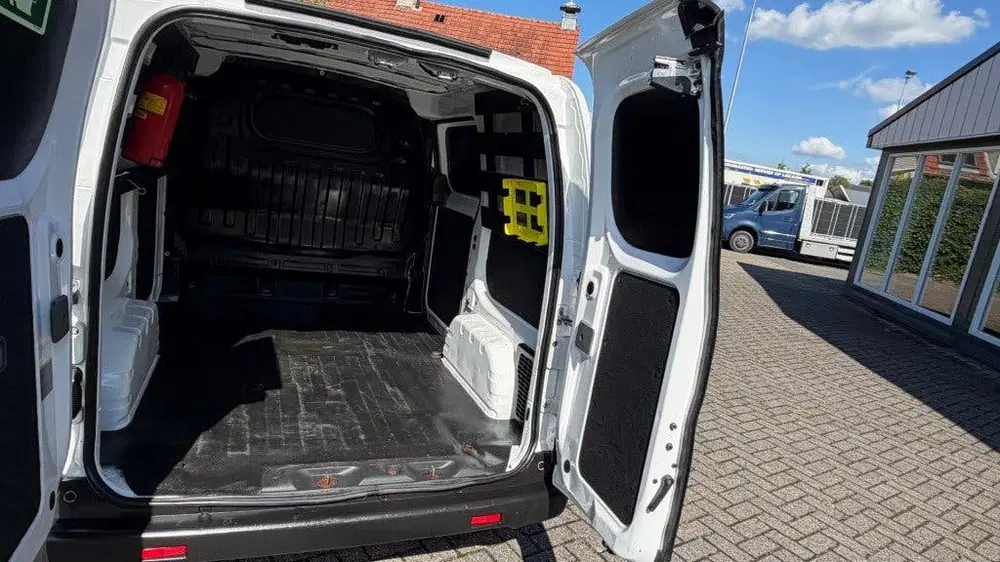 Nissan NV200 ZERO EMISSIE 40KWH 80KW 120PK AIRCO uit 2019, foto 14