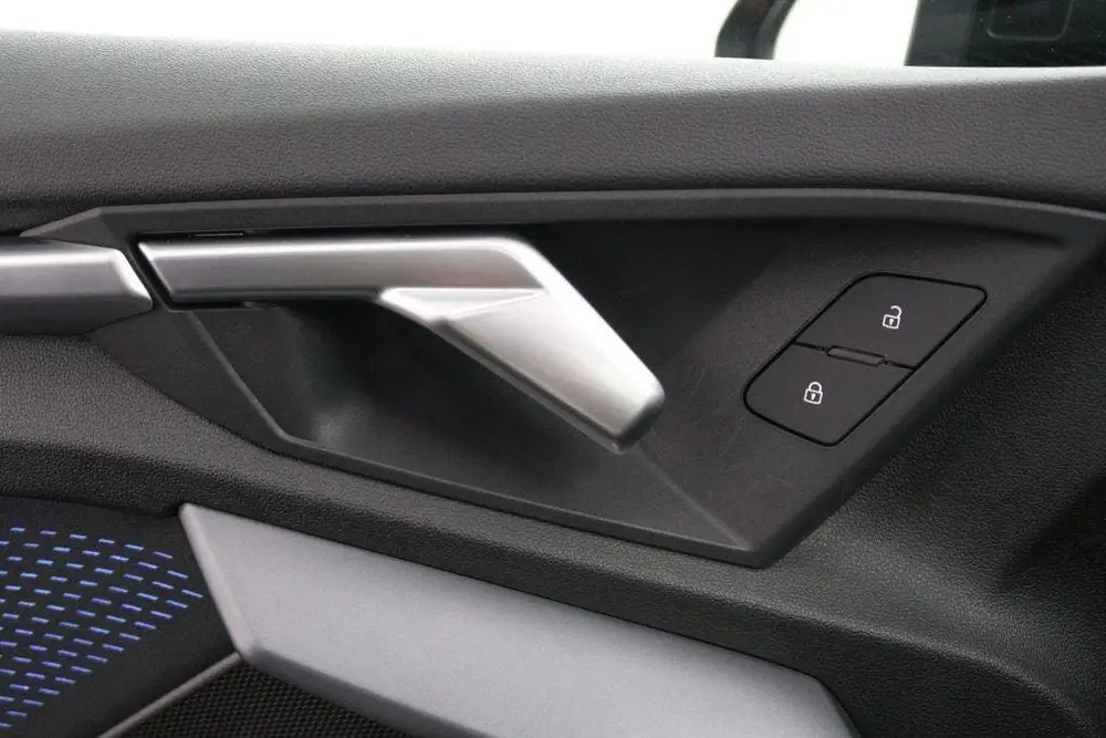 Audi A3 35 TFSI S Edition 3x S-LINE uit 2025, foto 15